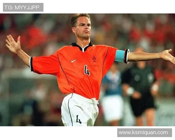 荷兰足球明星在欧冠杯的辉煌历程与精彩瞬间回顾